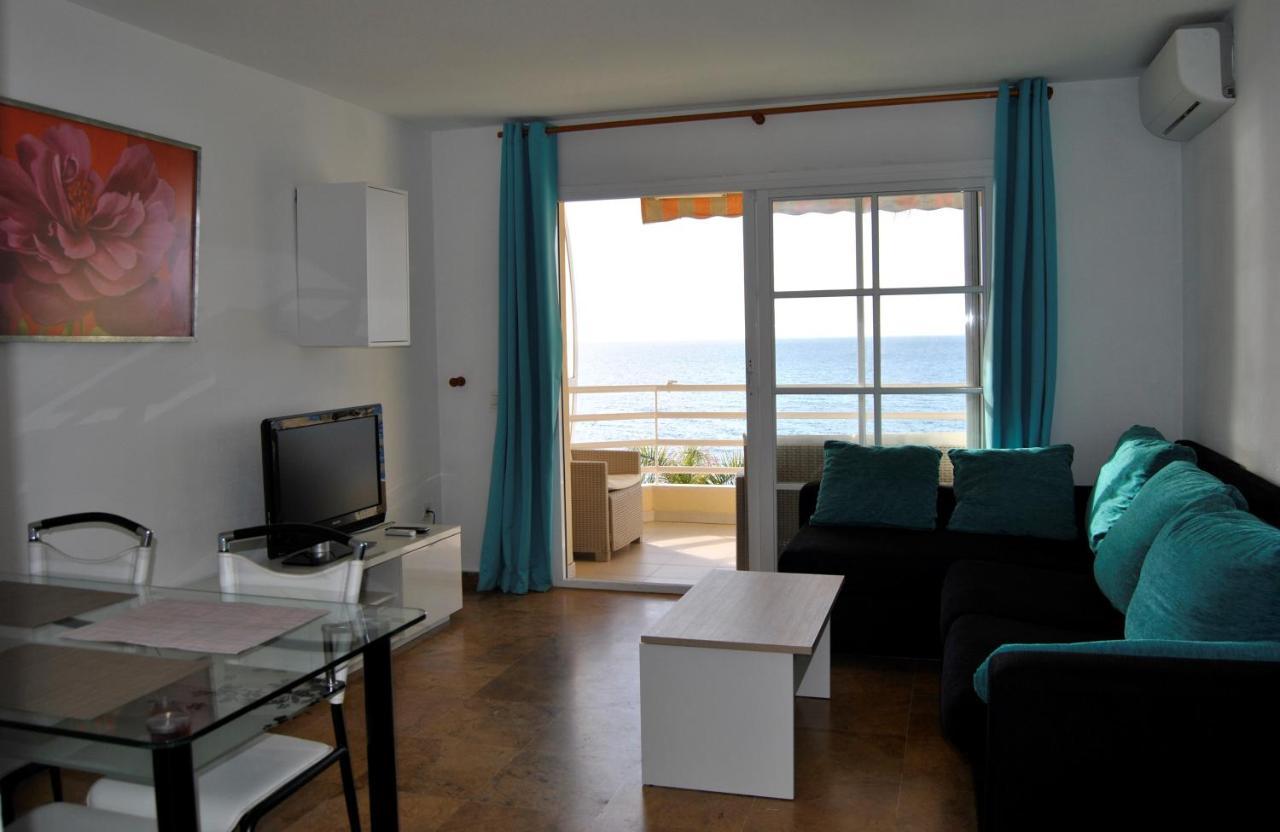 Apartamento Frente Al Mar,Primera Linea Rincon de la Victoria Ngoại thất bức ảnh