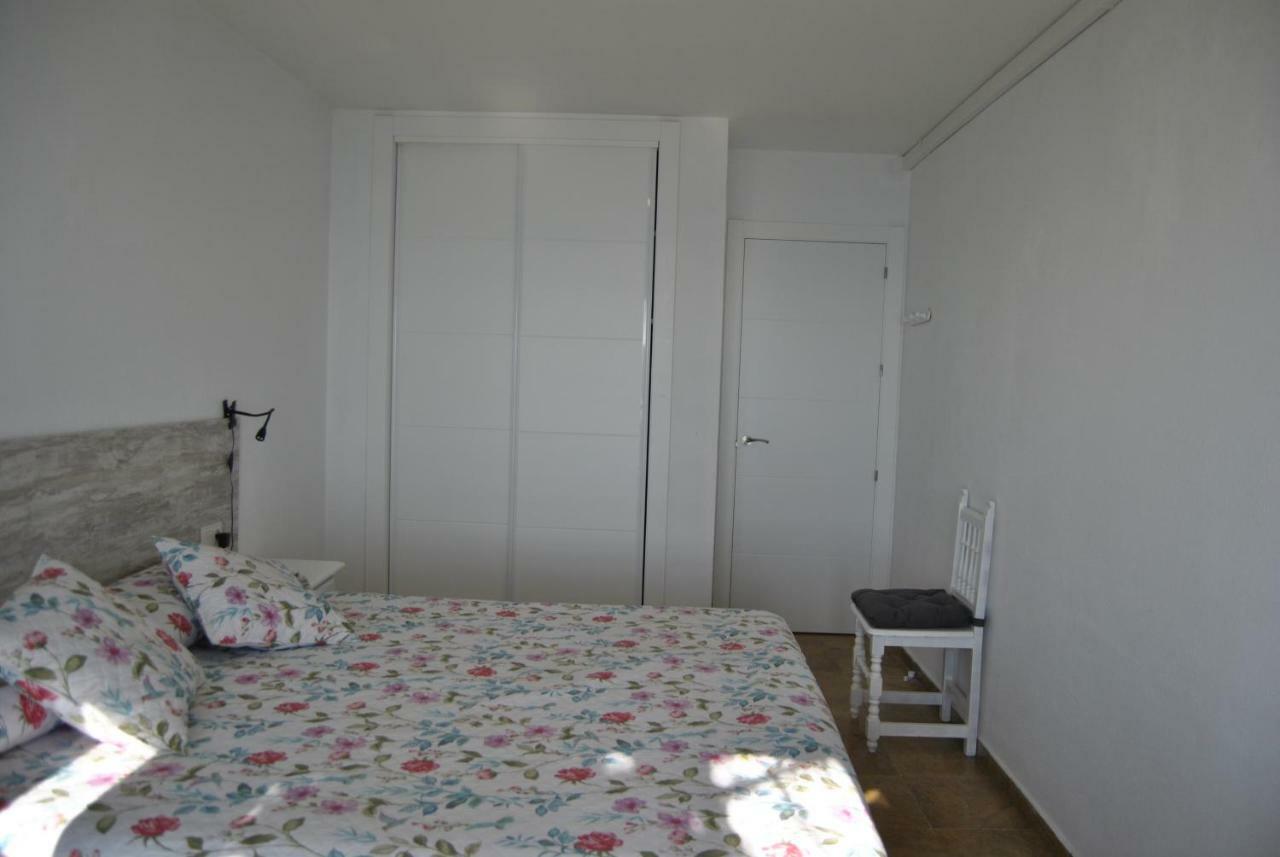 Apartamento Frente Al Mar,Primera Linea Rincon de la Victoria Ngoại thất bức ảnh